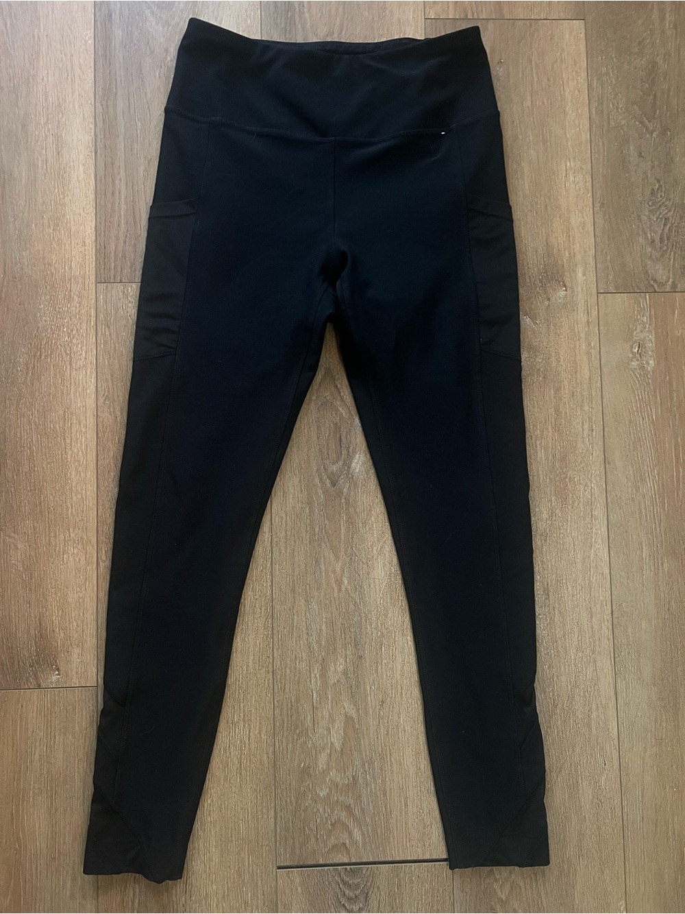 Mondetta Black High-Waist Leggings with Side Pockets